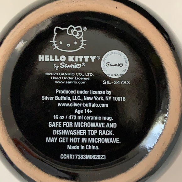 Halloween Hello Kitty dress in Kitty Side Stepper And mug. Brand New. - Picture 8 of 8